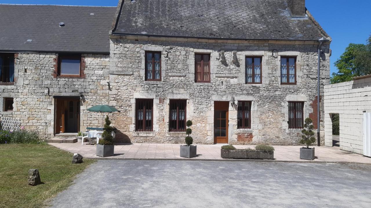 Gite Les Bois Georges Bossus-Les-Rumigny Exterior foto